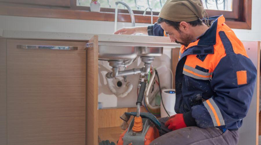 Professional emergency plumbing in Holliday, MO